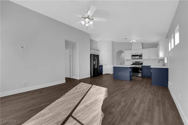 $2,283 | 6491 Abbeville River Court, Las Vegas, NV 89122