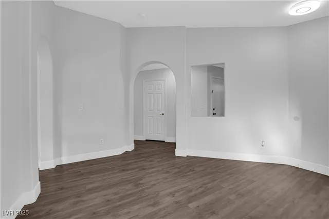 $2,283 | 6491 Abbeville River Court, Las Vegas, NV 89122