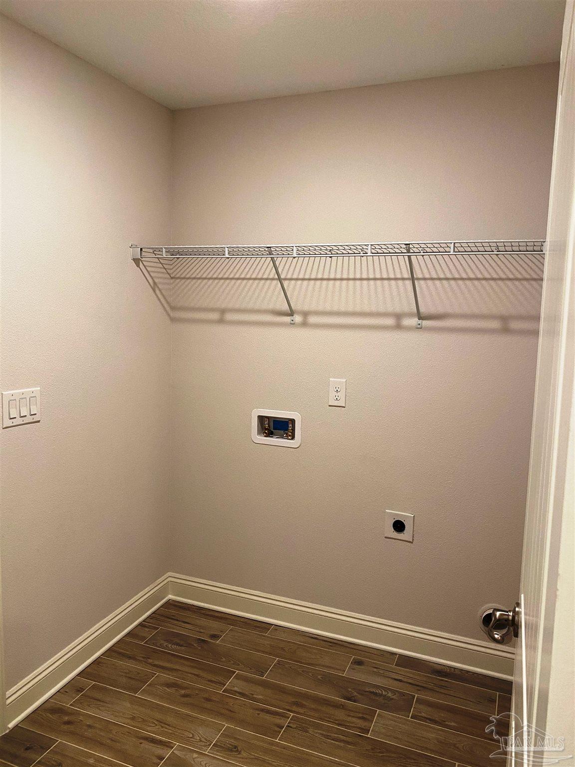 5496 South A Jones Road Milton, FL 32583 - Photo 15 of 26 A view of the laundry room is seen here.