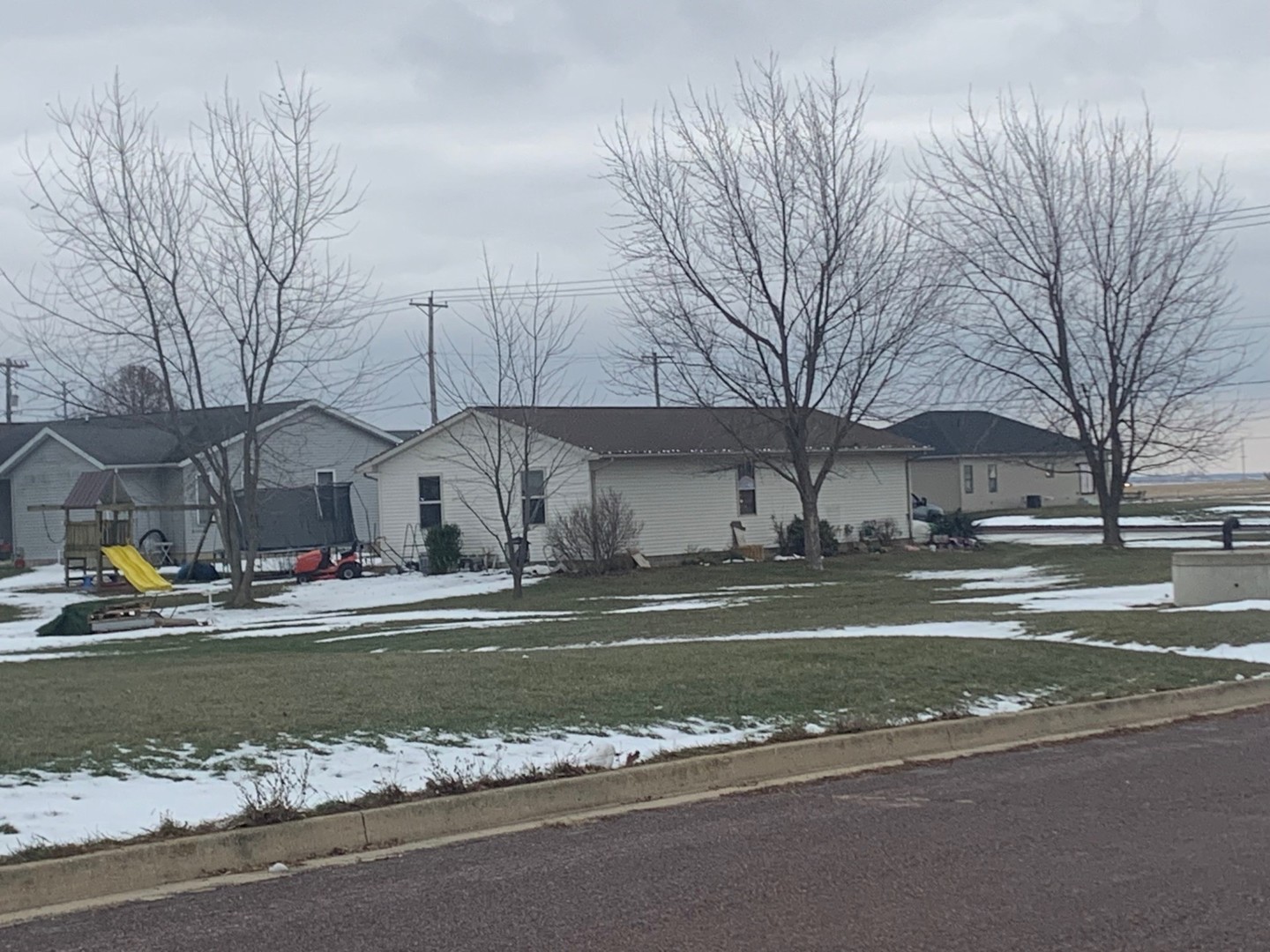 357 East Clay Street El Paso, IL 61738 - Photo 2 of 9