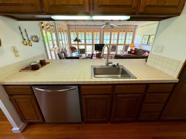 $409,000 | 100 Lio Place, Unit N1, Maunaloa, HI 96770