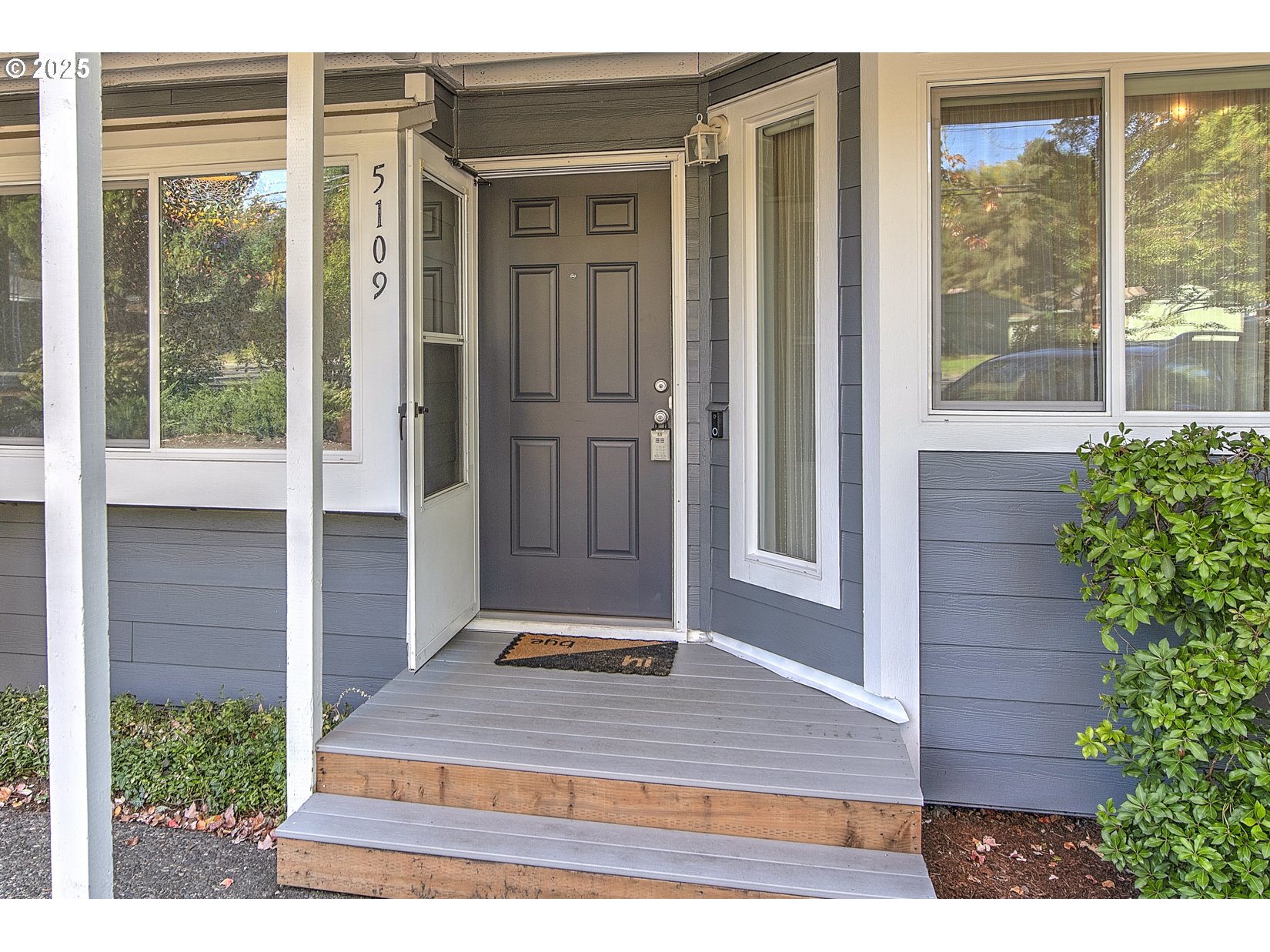 5109 Southwest Oleson Road Portland, OR 97225 - Photo 1 of 39 Gallery Image 1