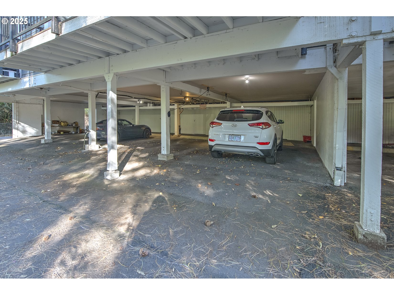 5109 Southwest Oleson Road Portland, OR 97225 - Photo 35 of 39 Gallery Image 35