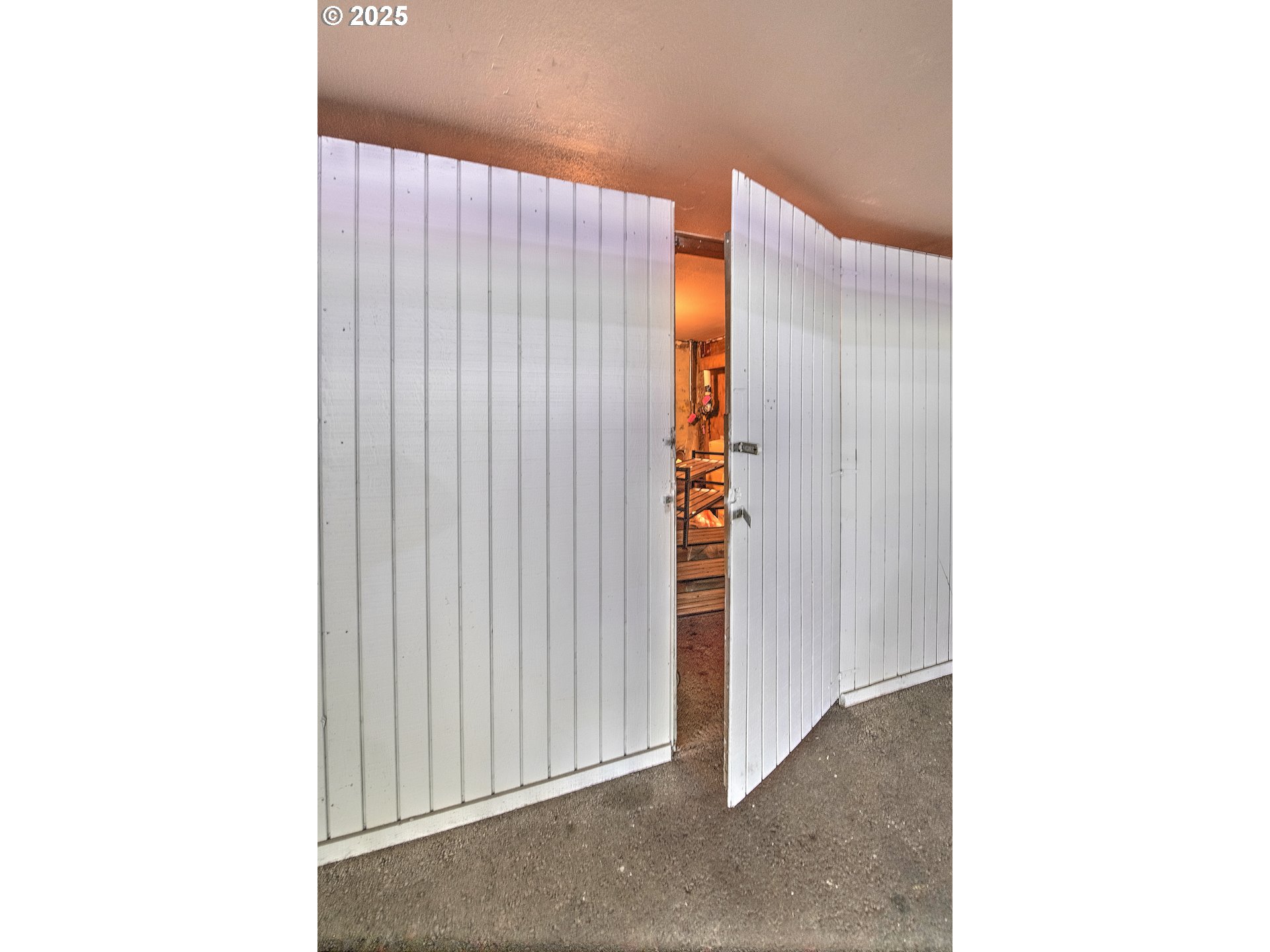 5109 Southwest Oleson Road Portland, OR 97225 - Photo 36 of 39 Gallery Image 36