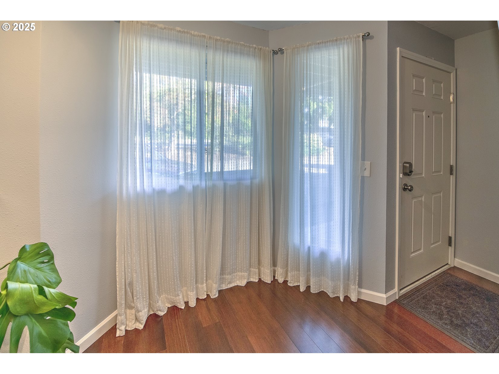 5109 Southwest Oleson Road Portland, OR 97225 - Photo 7 of 39 Gallery Image 7