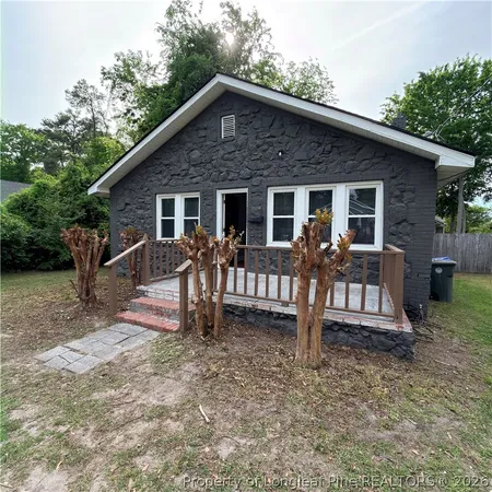 $950 | 216 Sedberry Street, Fayetteville, NC 28305