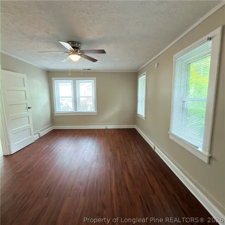 $950 | 216 Sedberry Street, Fayetteville, NC 28305
