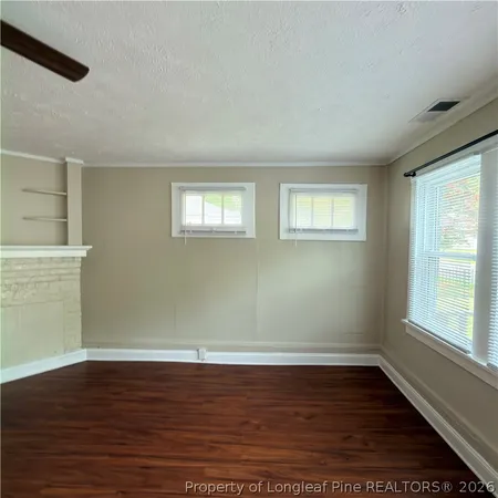 $950 | 216 Sedberry Street, Fayetteville, NC 28305