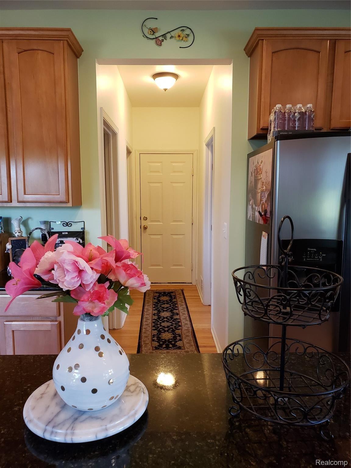 575 Ridge Point Drive Dundee, MI 48131 - Photo 16 of 64 20200819_182052.jpg