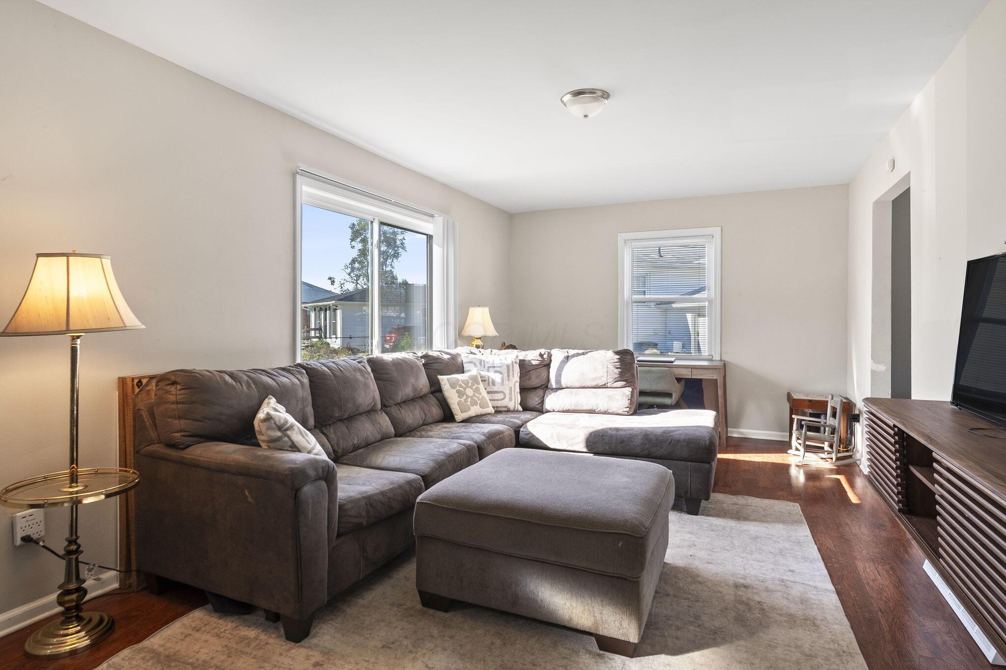 2663 Arcola Road Columbus, OH 43207 - Photo 5 of 34 19-web-or-mls-A7400341