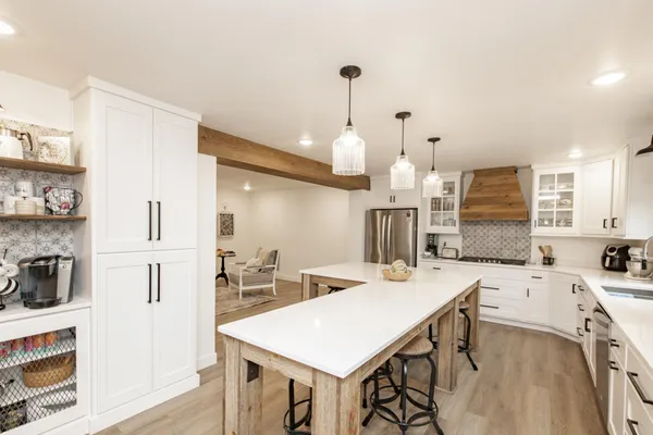 $625,000 | 3701 Fairway Road North, Fargo, ND 58102