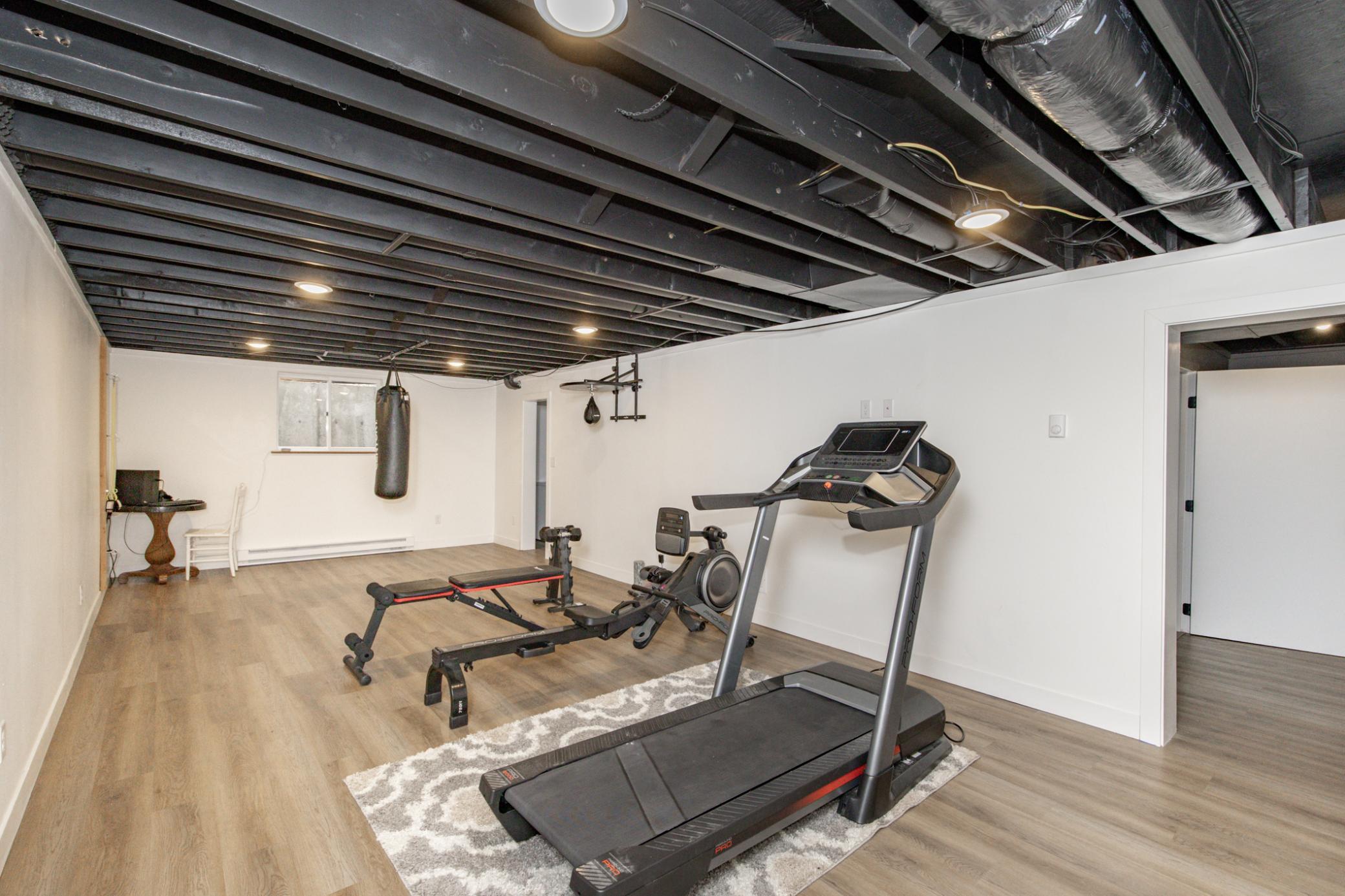 3701 Fairway Road North Fargo, ND 58102 - Photo 40 of 55