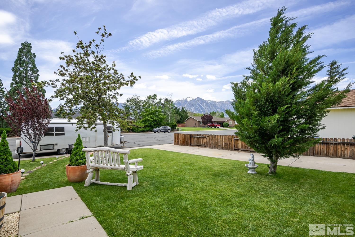 637 Bluerock Road Gardnerville, NV 89460 - Photo 3 of 20 Photo 3