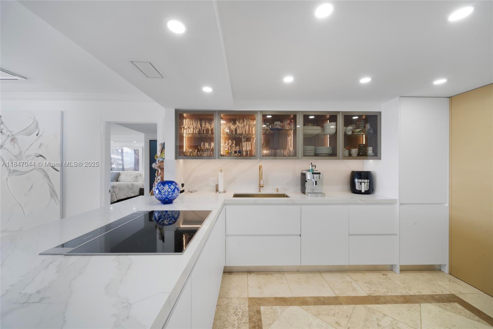 3 Grove Isle Drive, Unit C1804 Miami, FL 33133 - Photo 13 of 46