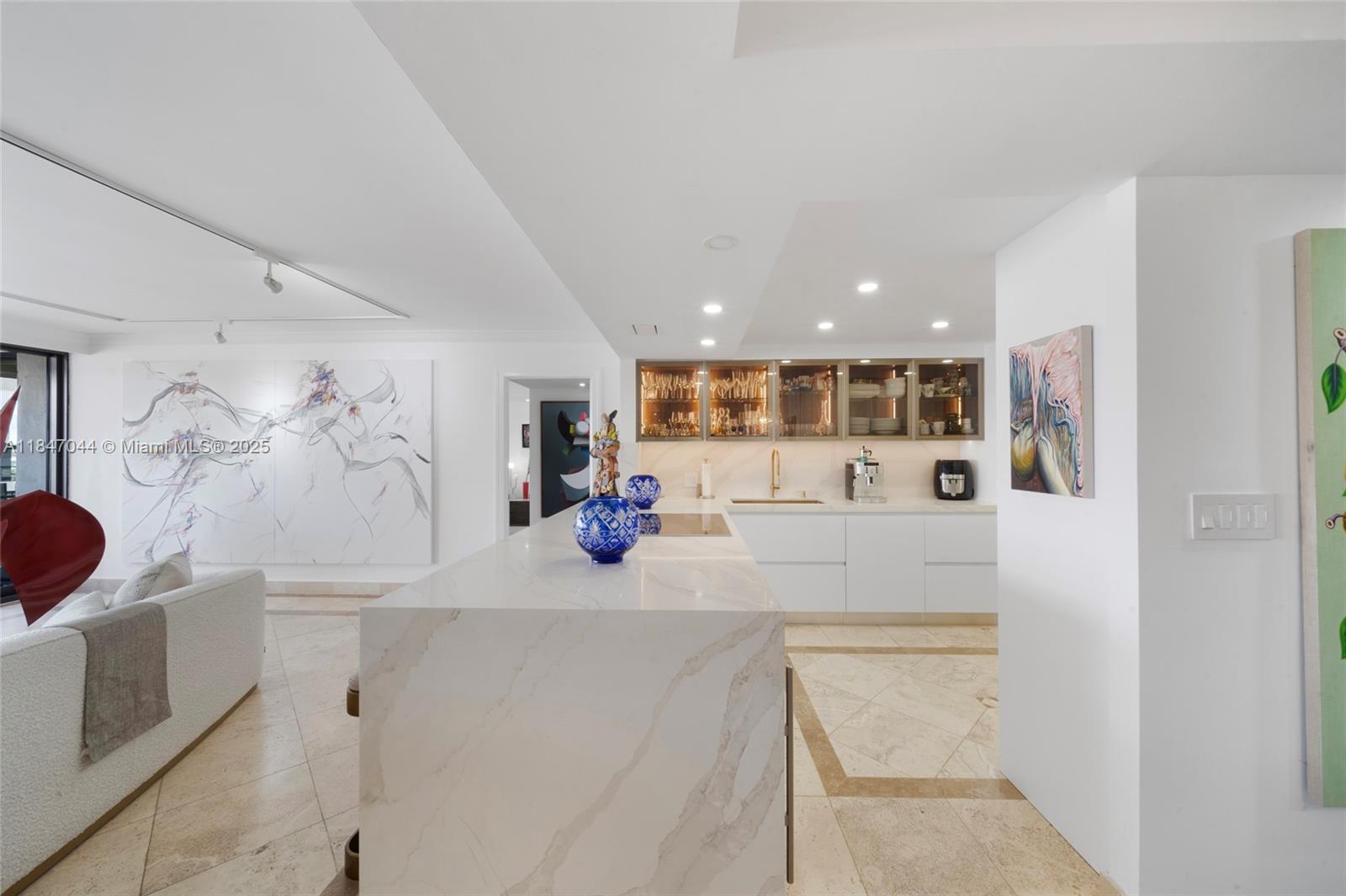 3 Grove Isle Drive, Unit C1804 Miami, FL 33133 - Photo 29 of 46