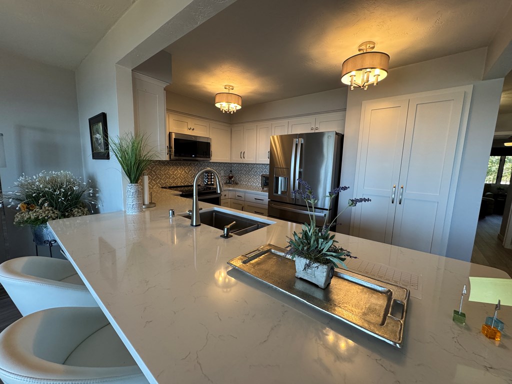 4764 Fox Point Road, Unit 313 Egg Harbor, WI 54209 - Photo 8 of 14 Gallery Image 8