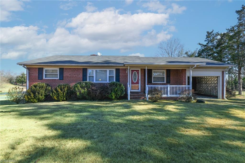 4025 Liberty Road Greensboro, NC 27406 - Photo 1 of 47 Gallery Image 1