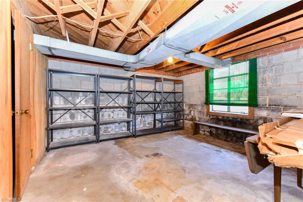 4025 Liberty Road Greensboro, NC 27406 - Photo 29 of 47 Gallery Image 29