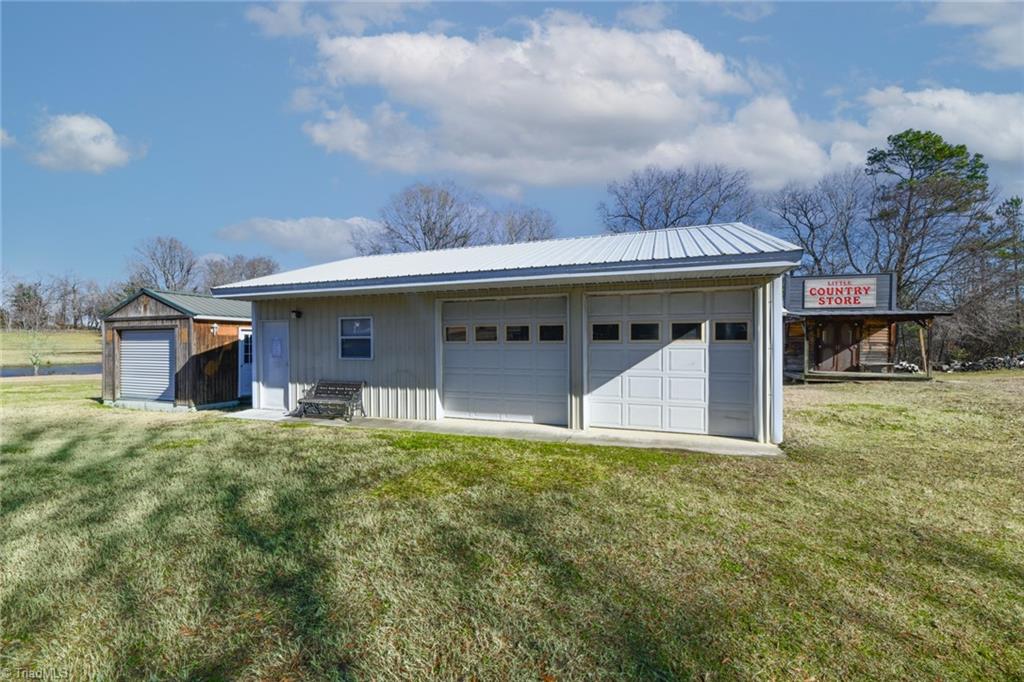 4025 Liberty Road Greensboro, NC 27406 - Photo 41 of 47 Gallery Image 41