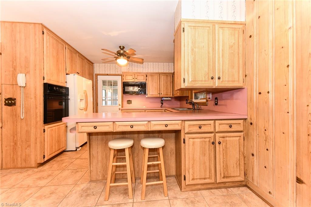 4025 Liberty Road Greensboro, NC 27406 - Photo 9 of 47 Gallery Image 9