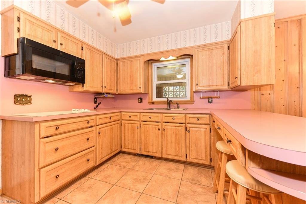 4025 Liberty Road Greensboro, NC 27406 - Photo 10 of 47 Gallery Image 10