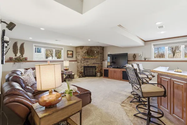 $385,000 | 225 10th Street Southeast, Wells, MN 56097