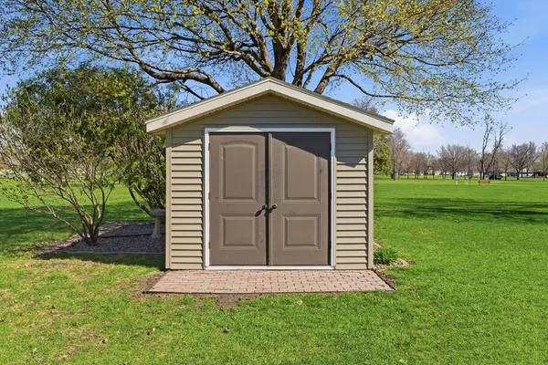 $385,000 | 225 10th Street Southeast, Wells, MN 56097