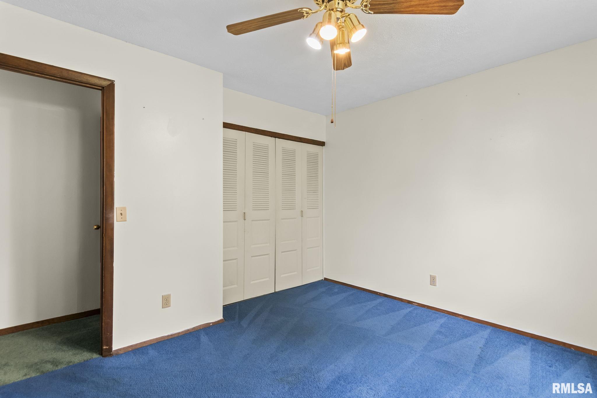3025 East Griffiths Avenue Springfield, IL 62702 - Photo 16 of 34