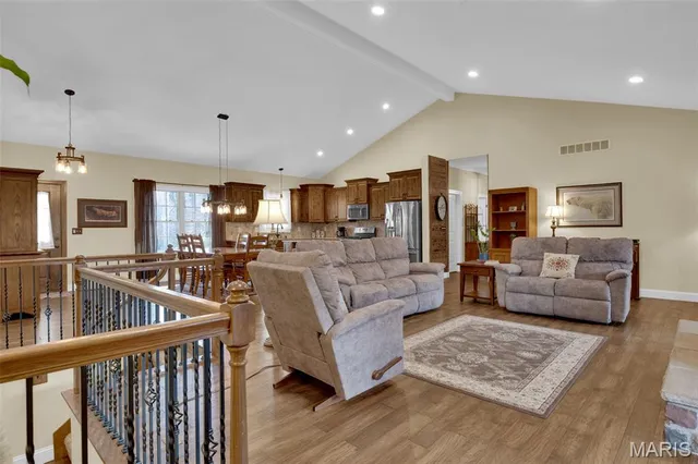 $675,000 | 19301 Babler Forest Road, Wildwood, MO 63005