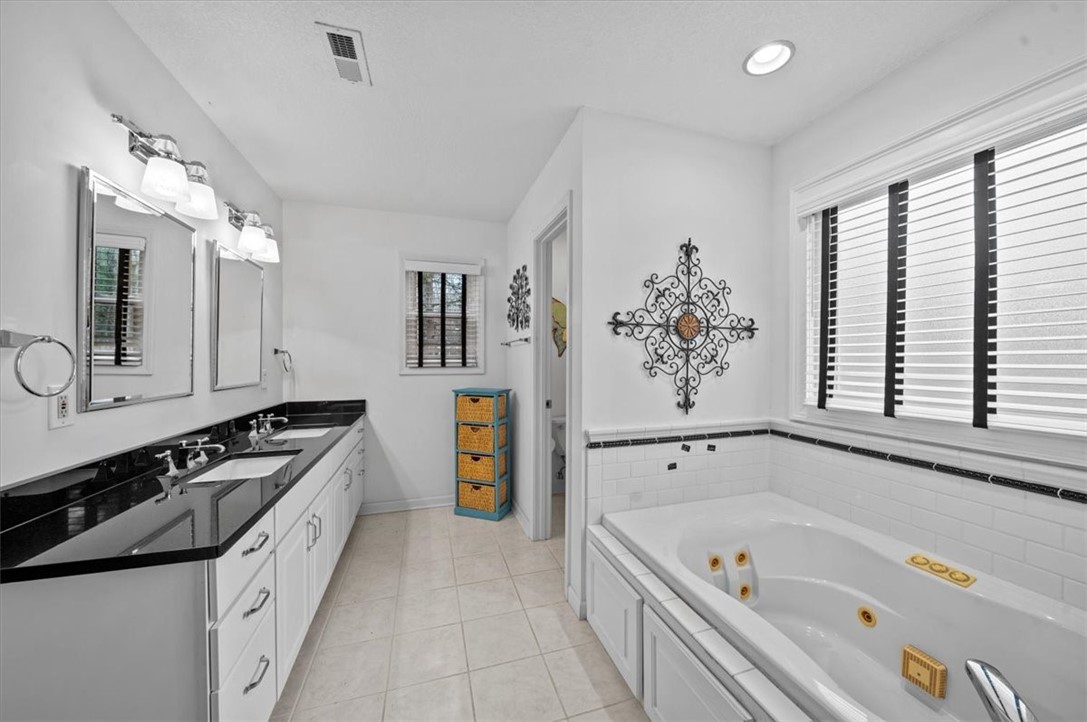 338 Point Road Westminster, SC 29693 - Photo 10 of 23 Gallery Image 10