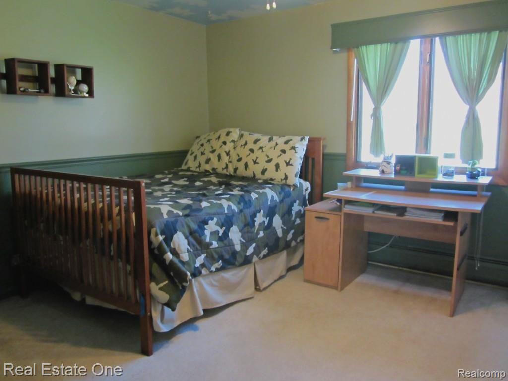 3821 Stonecrest Road West Bloomfield, MI 48322 - Photo 31 of 37 Bedroom1edited-1.jpg