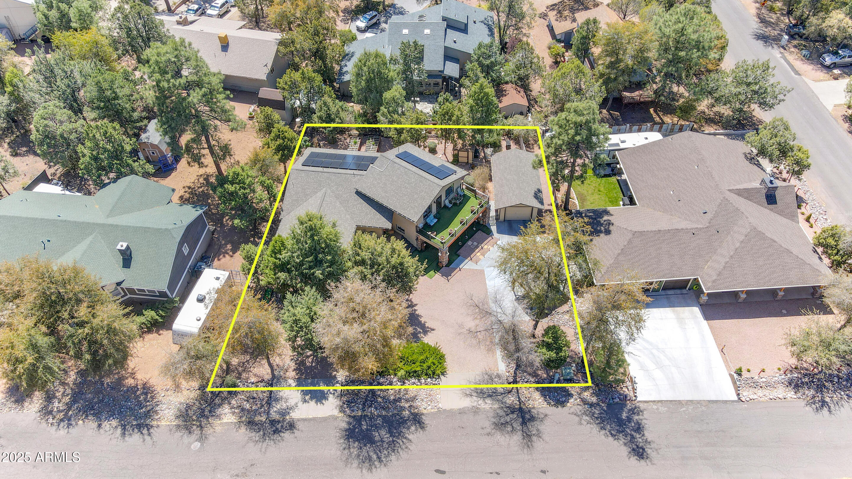 1418 North Sunset Drive Payson, AZ 85541 - Photo 48 of 48 an aerial view of a house with a yard