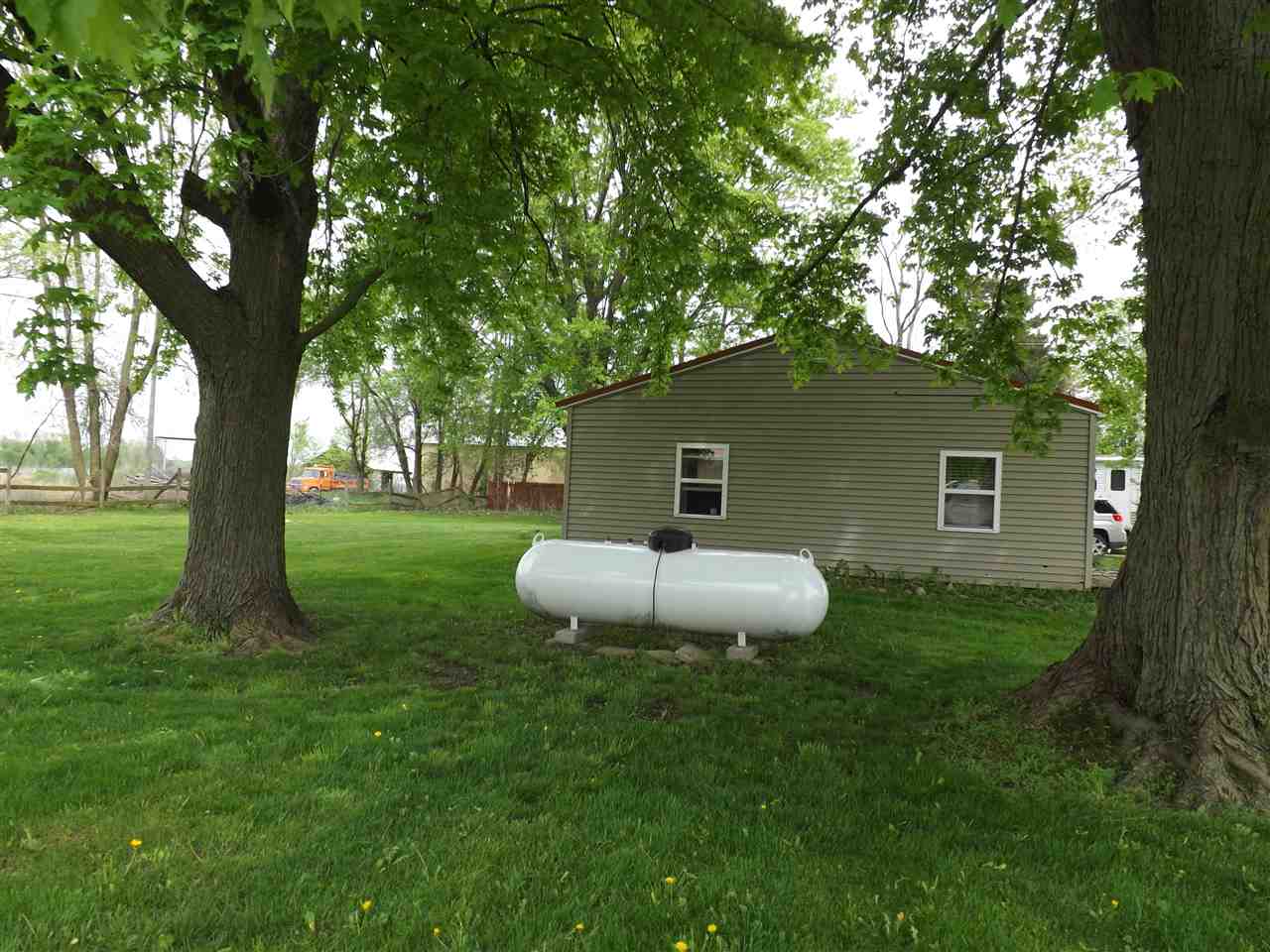 9500 McGregor Road Elwell, MI 48832 - Photo 26 of 31 1846872-28.JPG