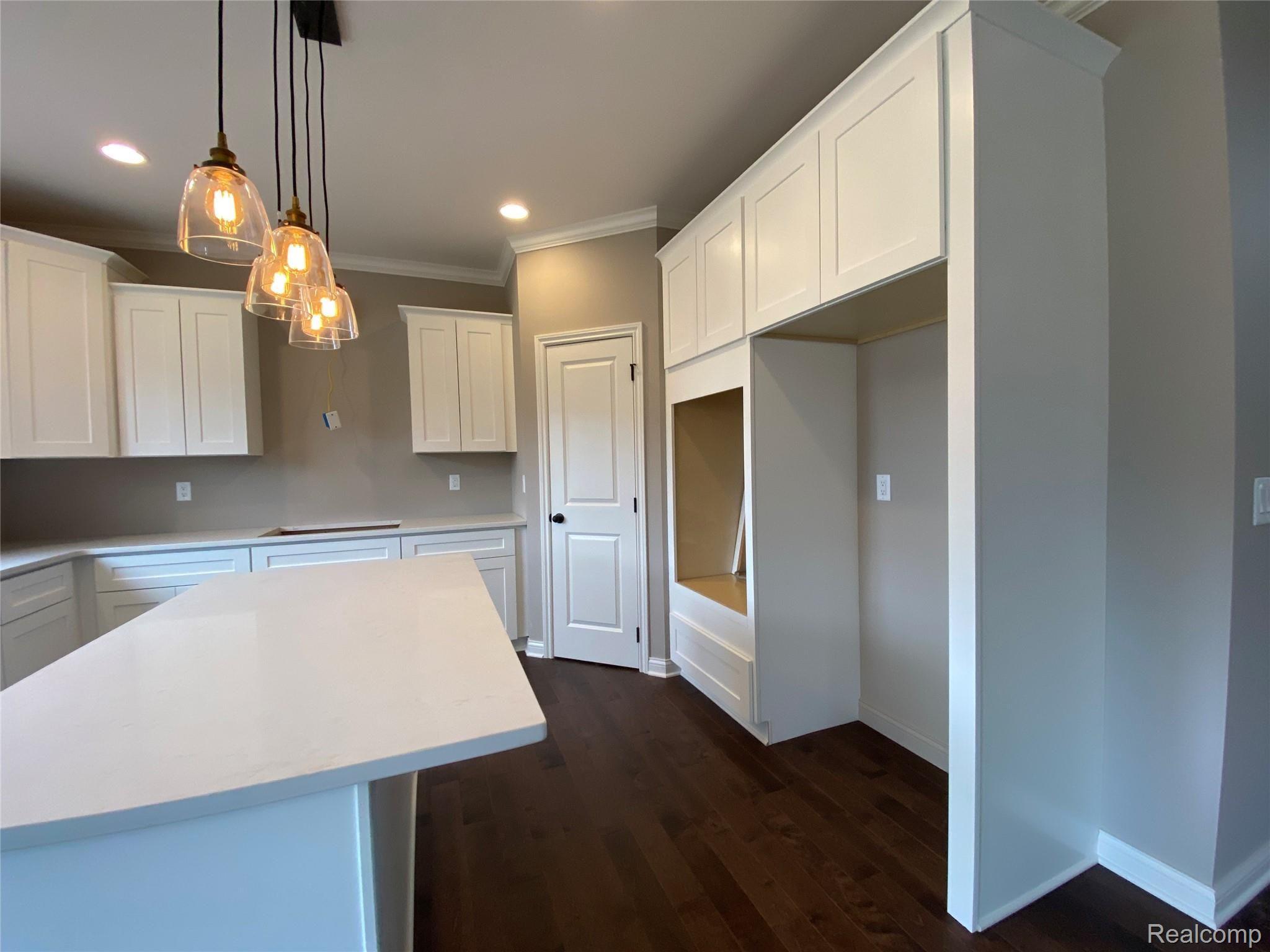 50458 Rory Drive Utica, MI 48317 - Photo 12 of 23 IMG_2849.JPG