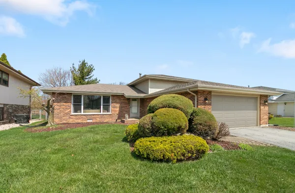 $419,900 | 7024 Brementowne Road, Tinley Park, IL 60477