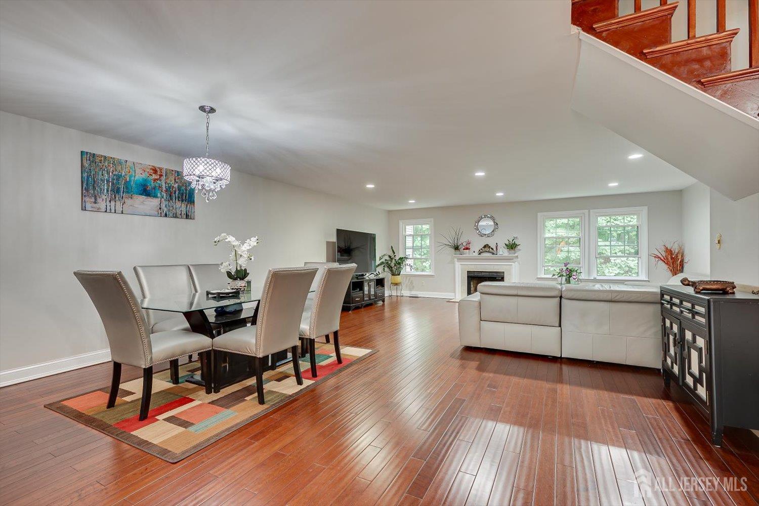4506 Stonehedge Road Edison, NJ 08820 - Photo 13 of 51