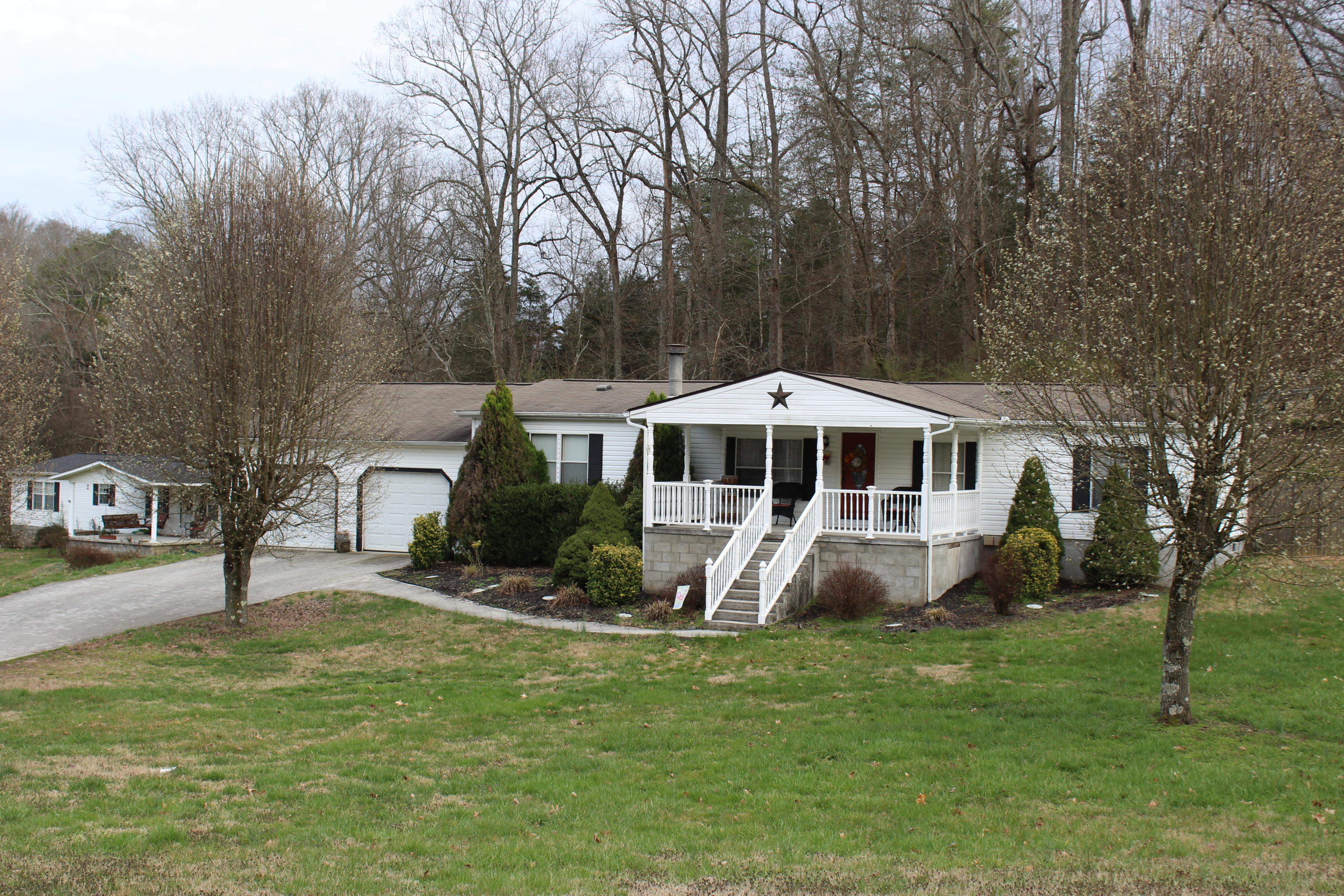 1025 Foust Carney Road Powell, TN 37849 - Photo 1 of 30 IMG_3025