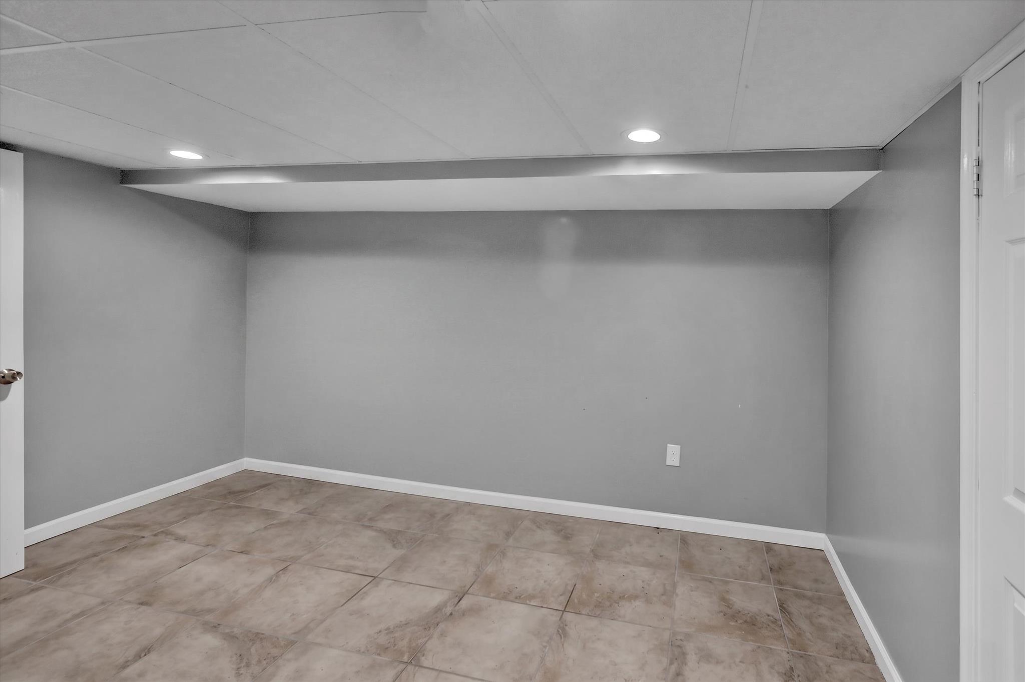 90 Fricks Lock Road Pottstown, PA 19465 - Photo 22 of 28 Basement