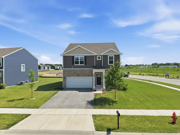 $415,000 | 185 North Aviana Avenue, Hobart, IN 46342