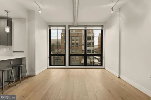$550,000 | 301 H Street Northeast, Unit 305, Washington, DC 20002