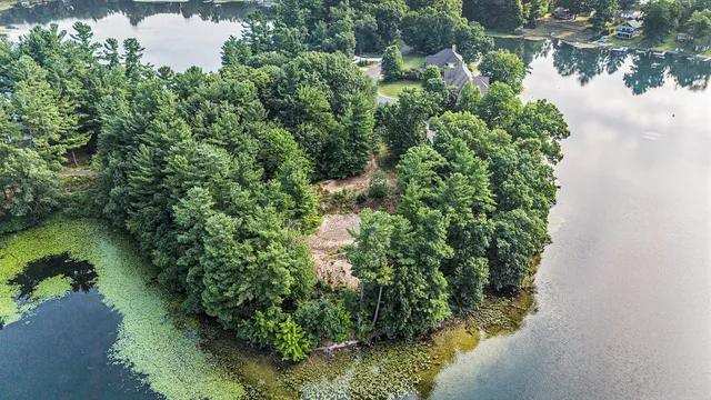 $680,000 | 12487 Horseshoe Drive Northeast, Gowen, MI 49326