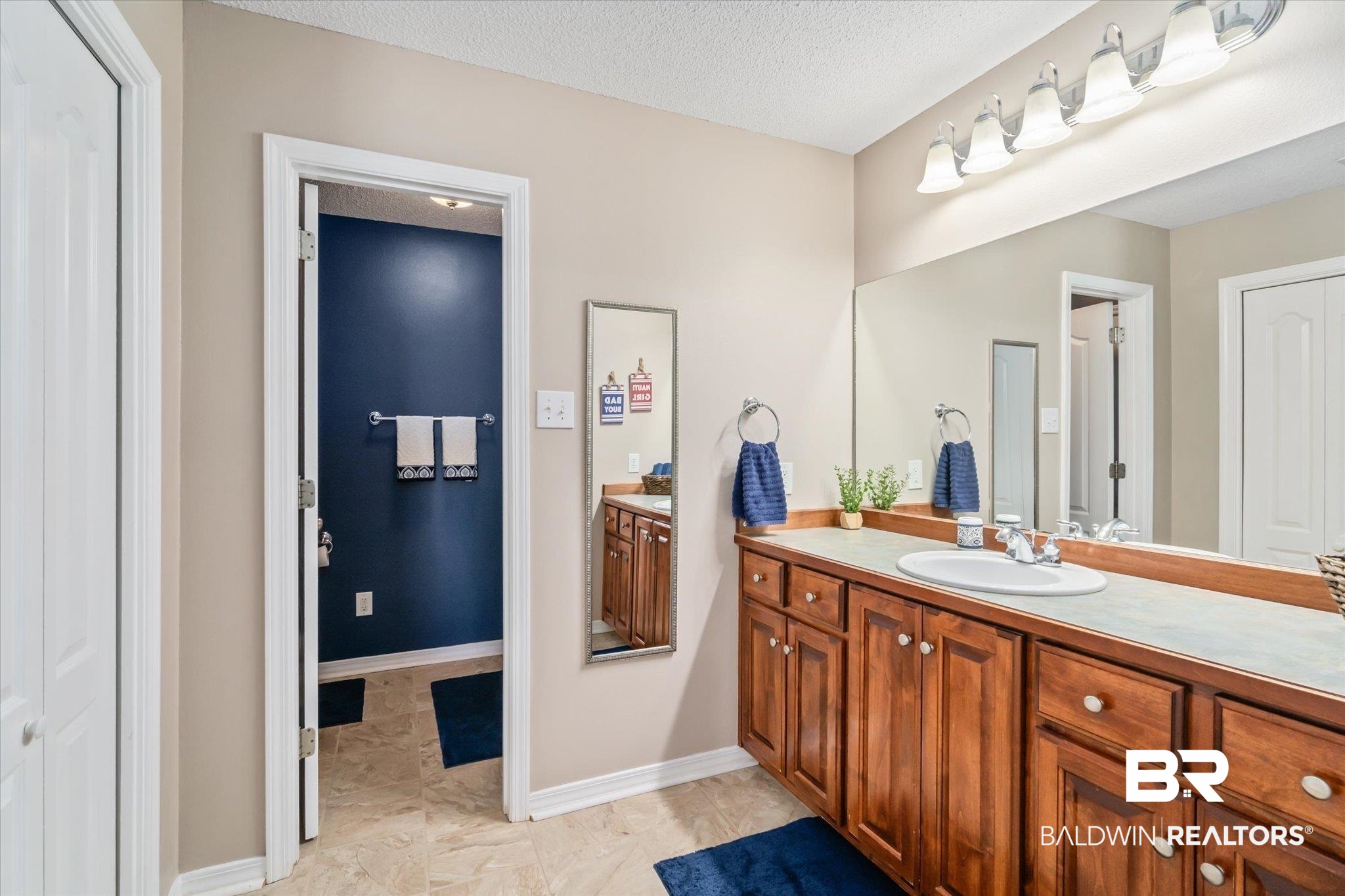 9890 Highland Avenue Theodore, AL 36582 - Photo 14 of 30
