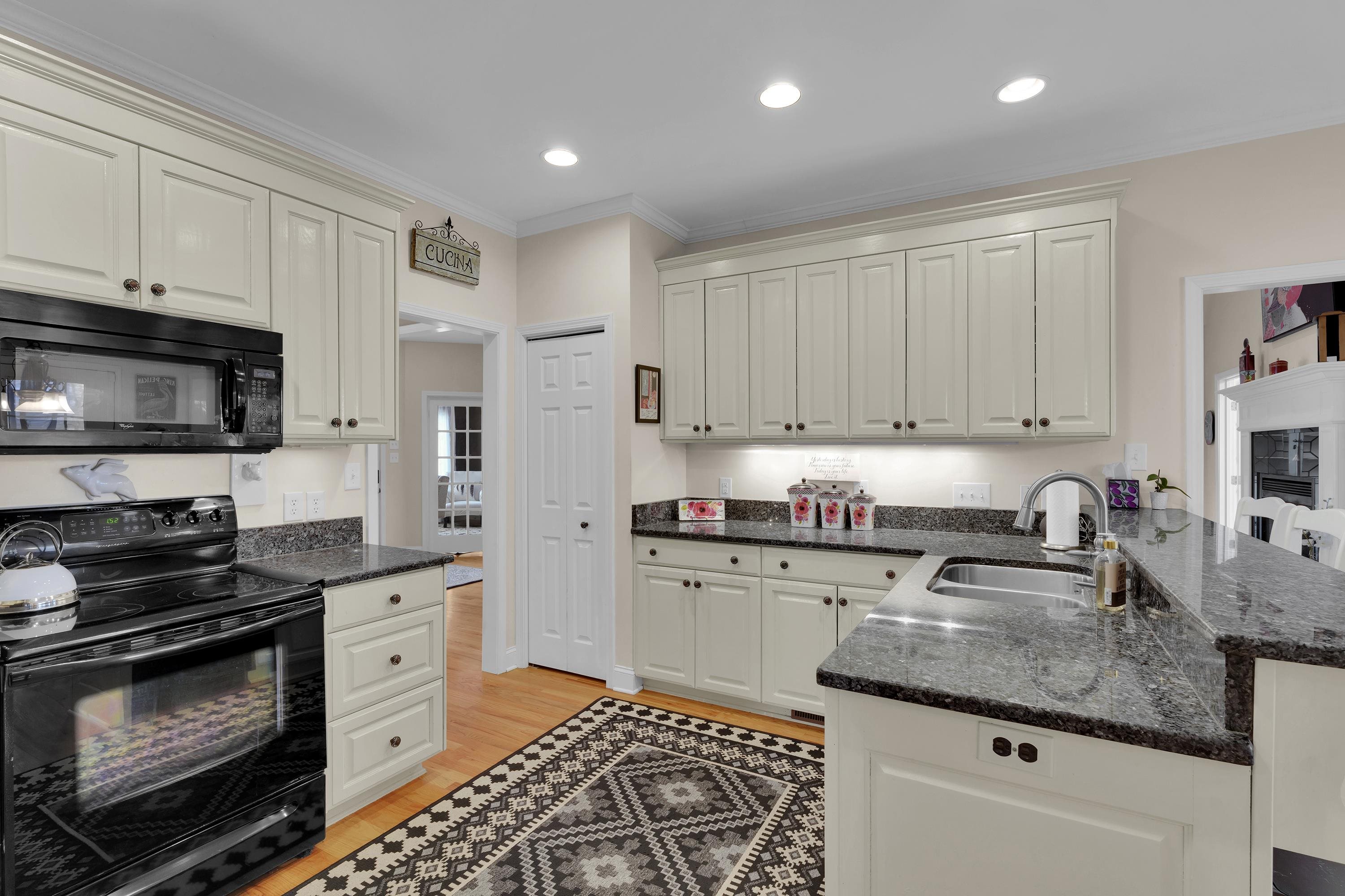 123 North Woodfin Ridge Drive Inman, SC 29349 - Photo 11 of 45