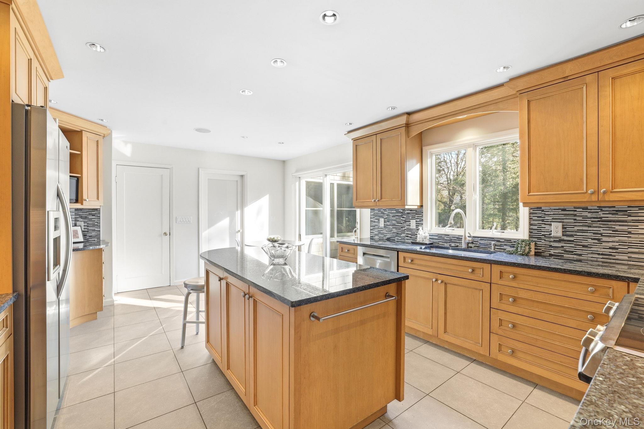 42 Butler Road Scarsdale, NY 10583 - Photo 11 of 35 Alt. view of kitchen