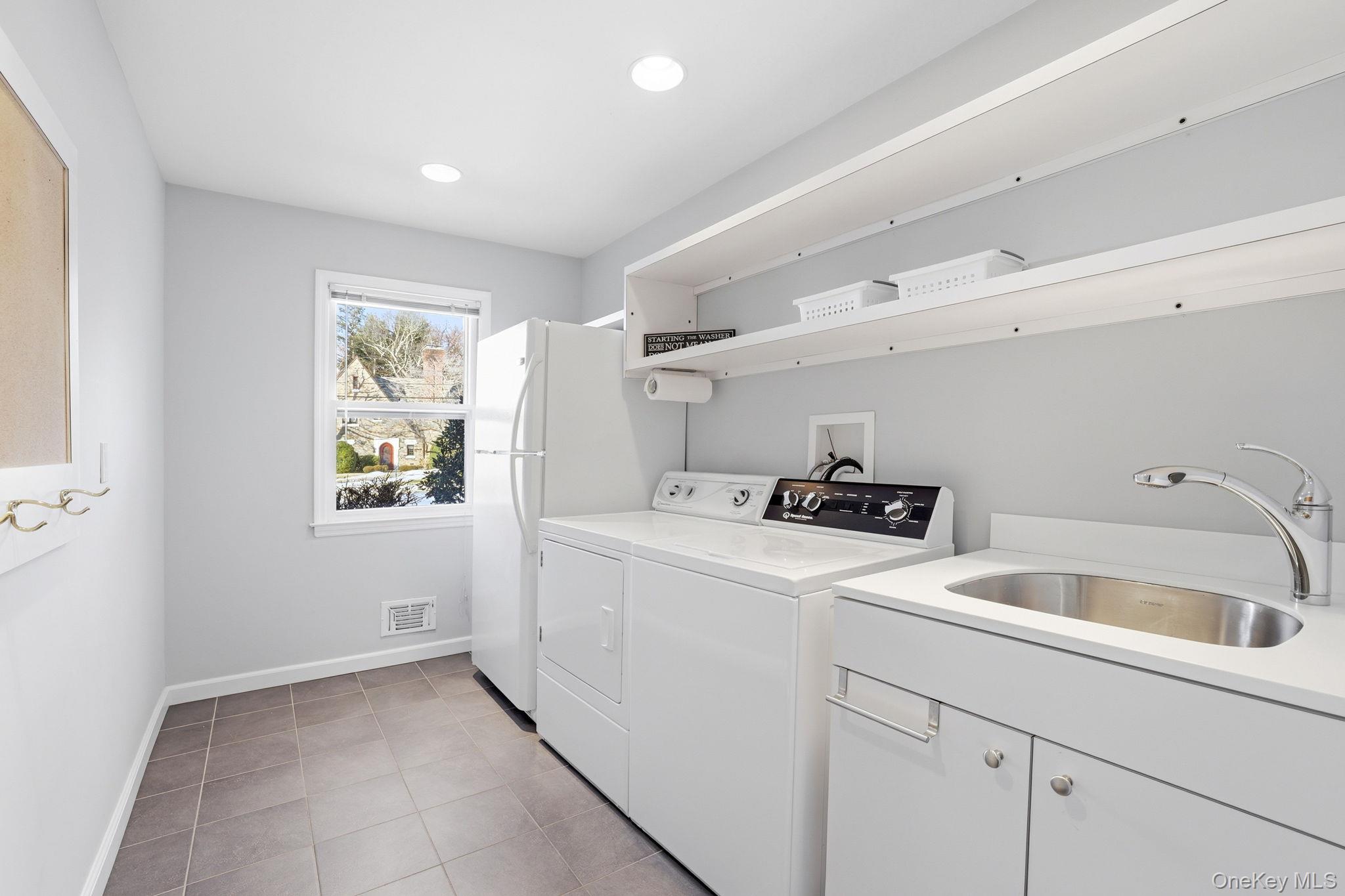 42 Butler Road Scarsdale, NY 10583 - Photo 15 of 35 Laundry room off kitchen area