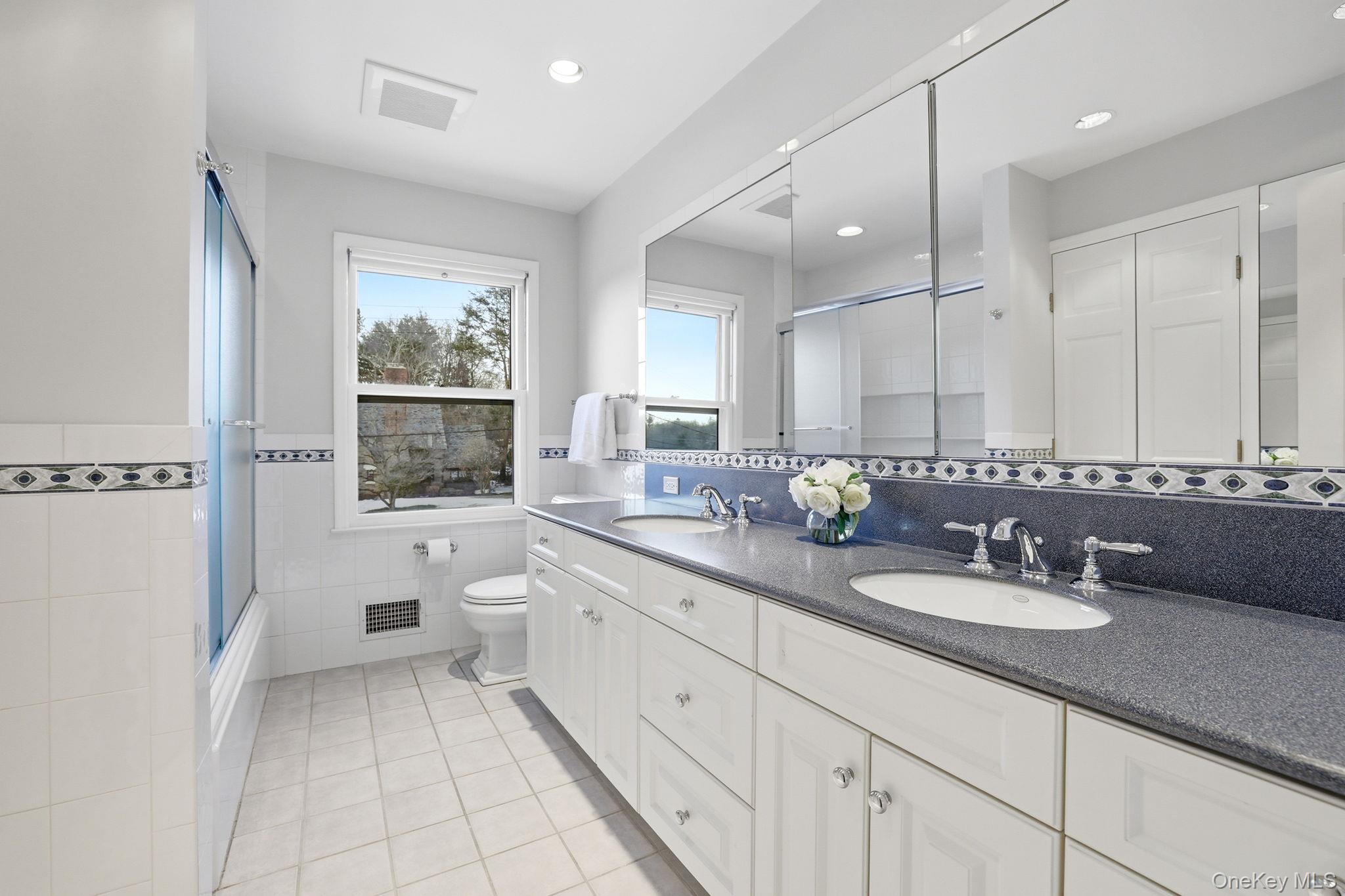 42 Butler Road Scarsdale, NY 10583 - Photo 27 of 35 Hall bathroom