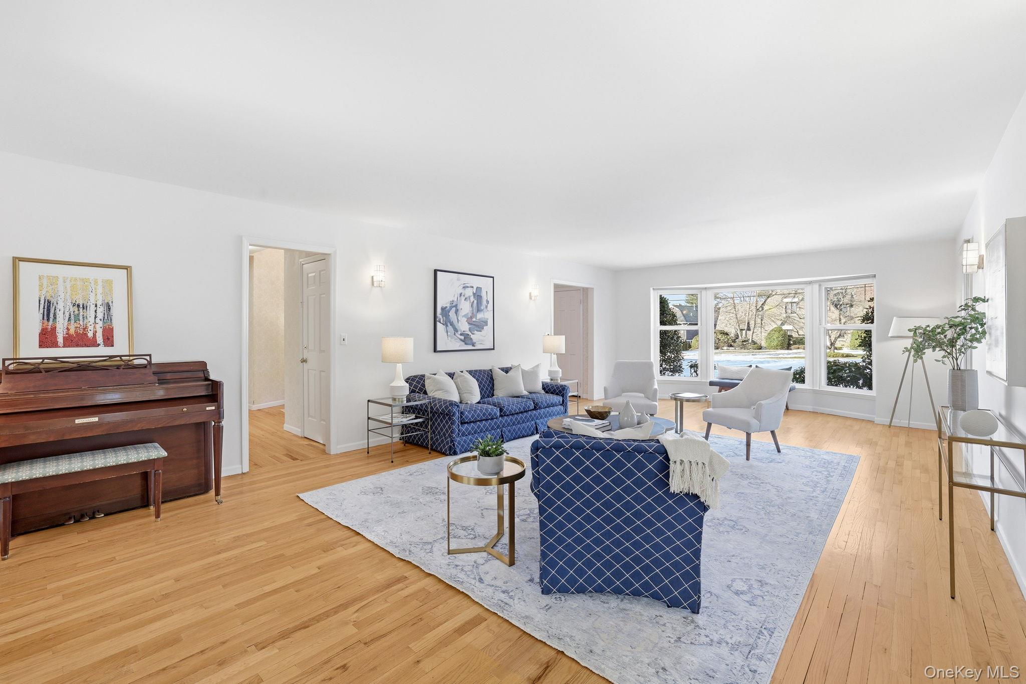 42 Butler Road Scarsdale, NY 10583 - Photo 5 of 35 Alt. view of bright living room