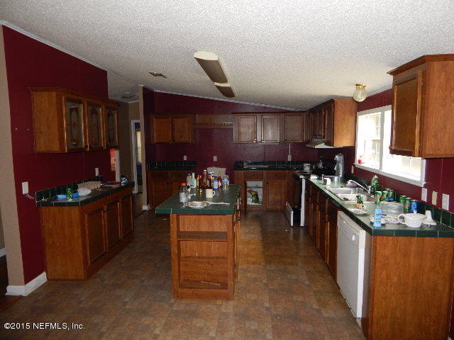 21430 Barn Road Sanderson, FL 32087 - Photo 3 of 14 kitch