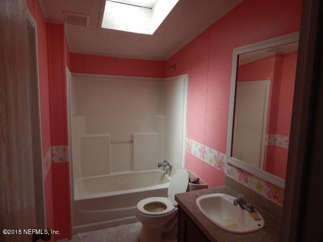 21430 Barn Road Sanderson, FL 32087 - Photo 6 of 14 bath2