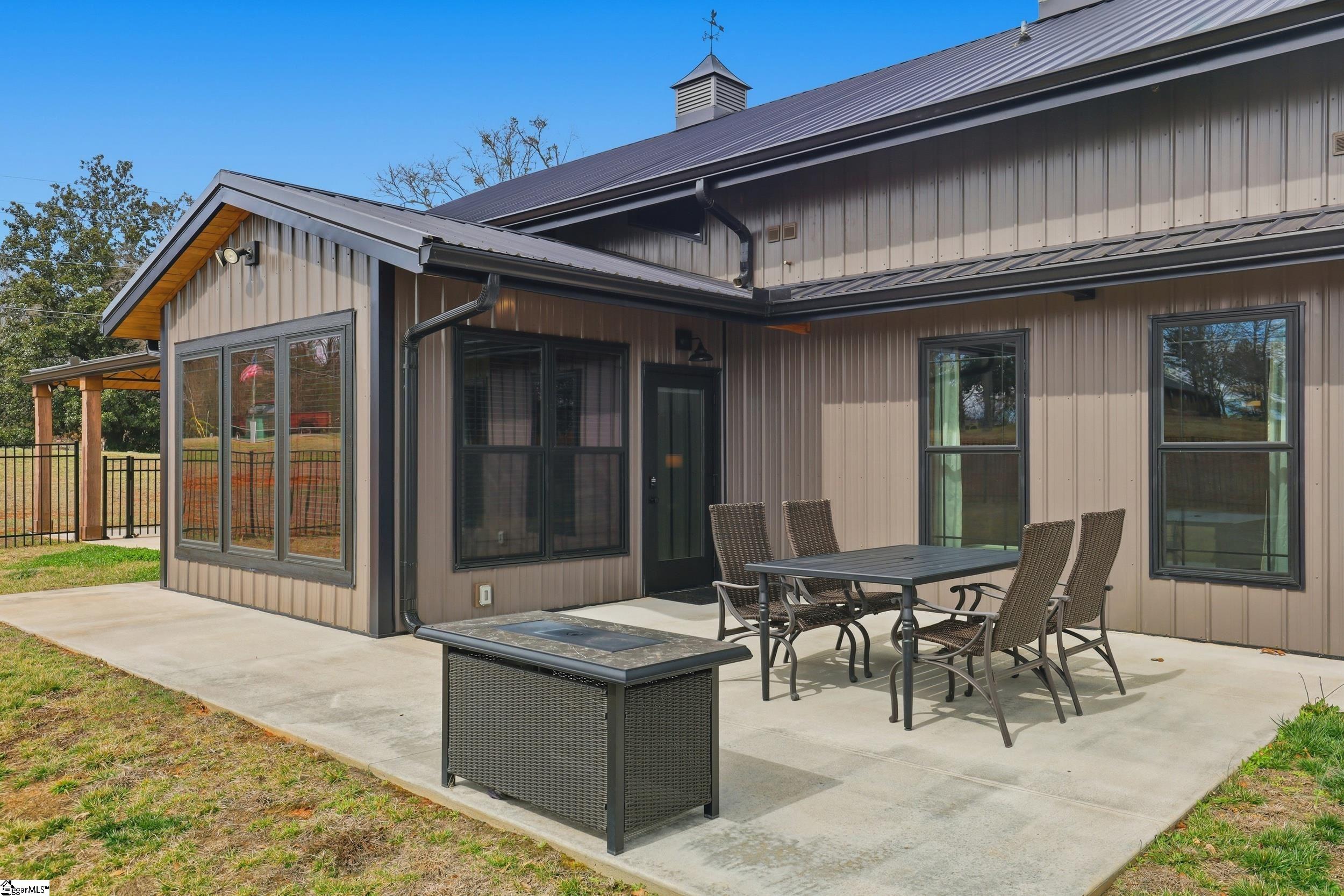 520 Holly Bush Road Easley, SC 29640 - Photo 33 of 42